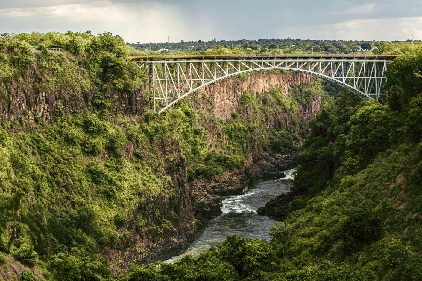 Zimbabwe landscape — East to South Expedition